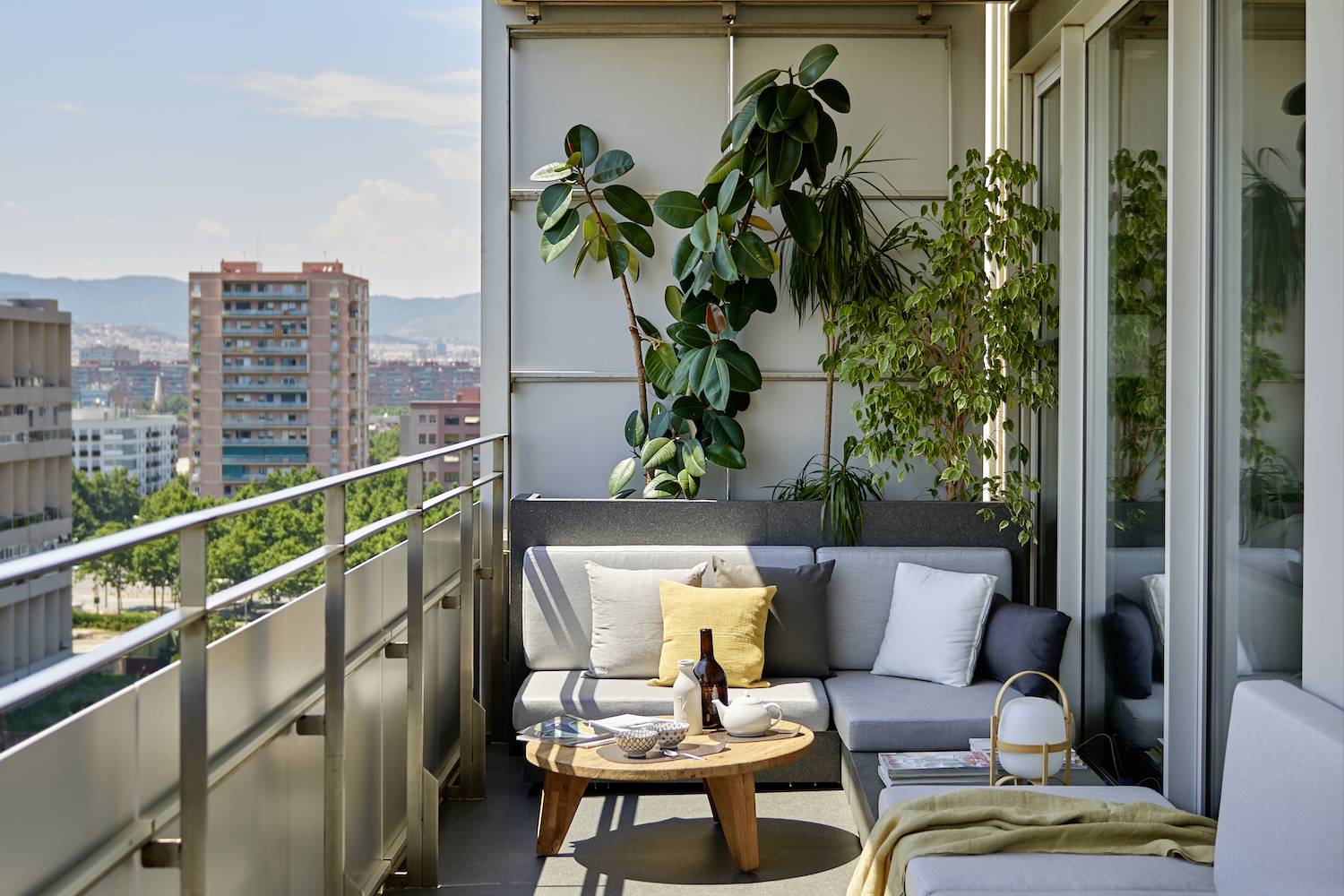 Muebles de terraza para invierno: piezas muy resistentes ante el frío y la  humedad